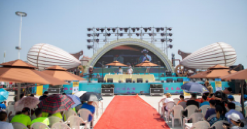 《舌尖上的中國》名人名菜見面會在金沙灘啤酒城舉行